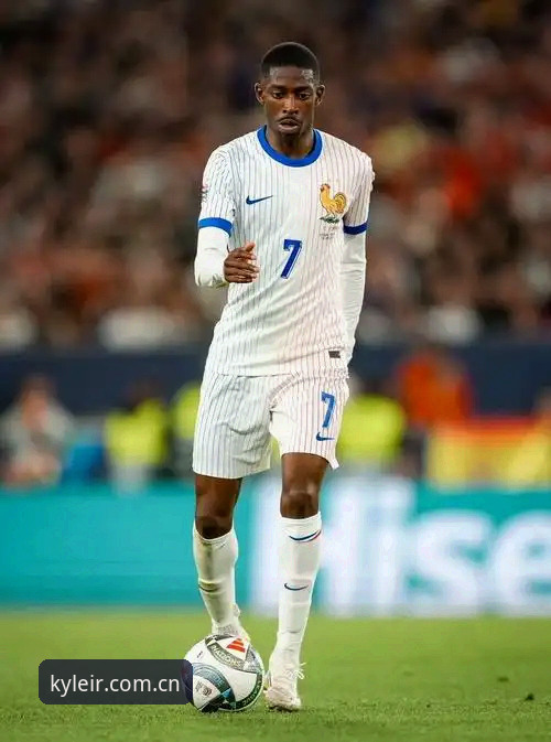 法国队3-0伊拉克，德尚的烦恼与登贝莱的节奏：冠军教练的高标准vs球员现实状态